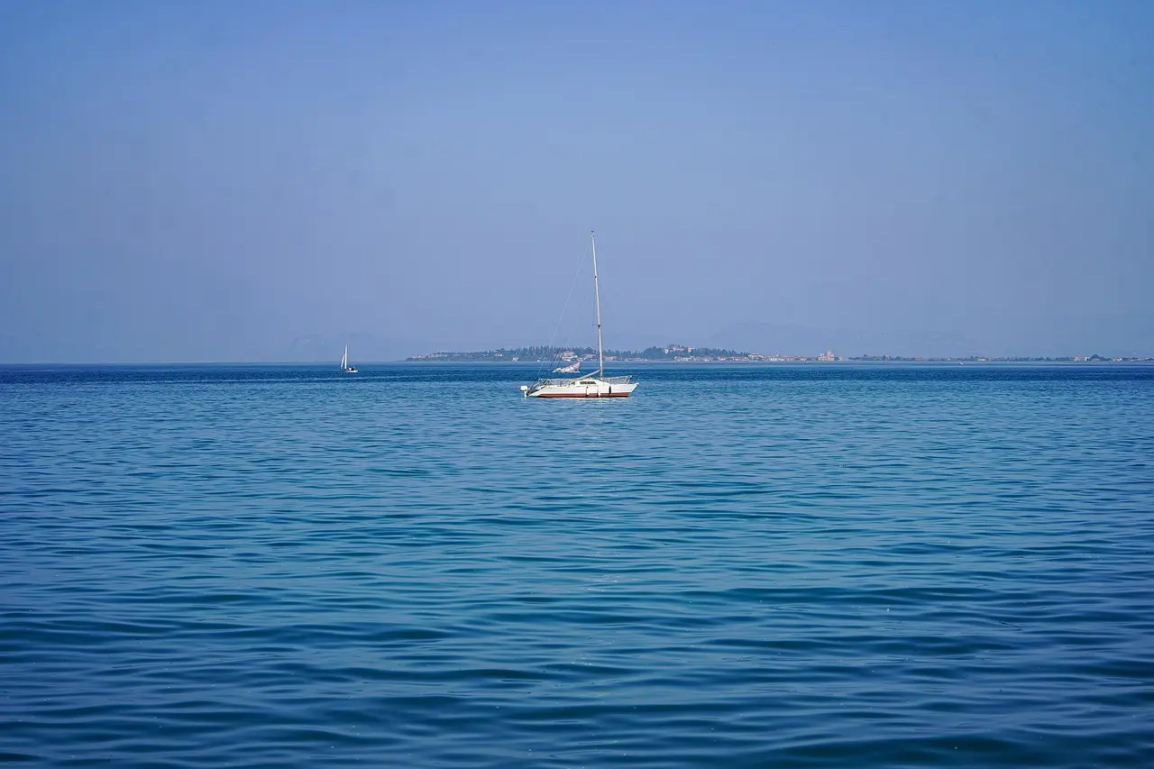 Hvad koster liggestole på strandene i Desenzano?