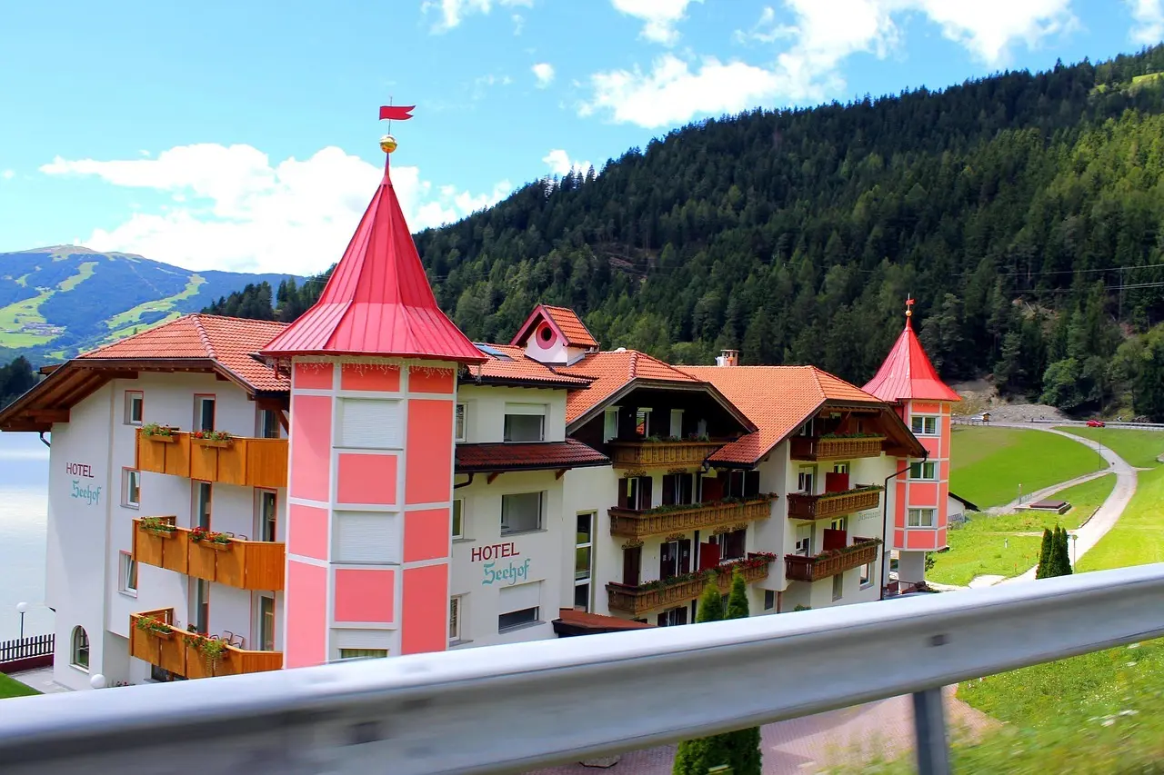 Parkering og tidsrum ved Pragser Wildsee